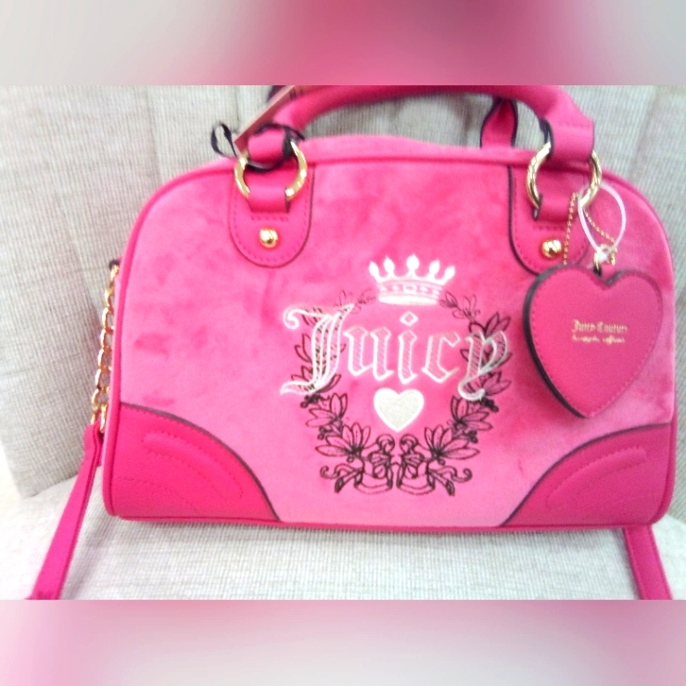 Juicy's Pretty Pink Velour Purse! - Picture 5 of 5